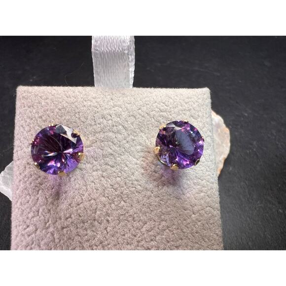 14K Yellow Gold Color Shift CZ Stud Earrings 8.2mm - Picture 13 of 16